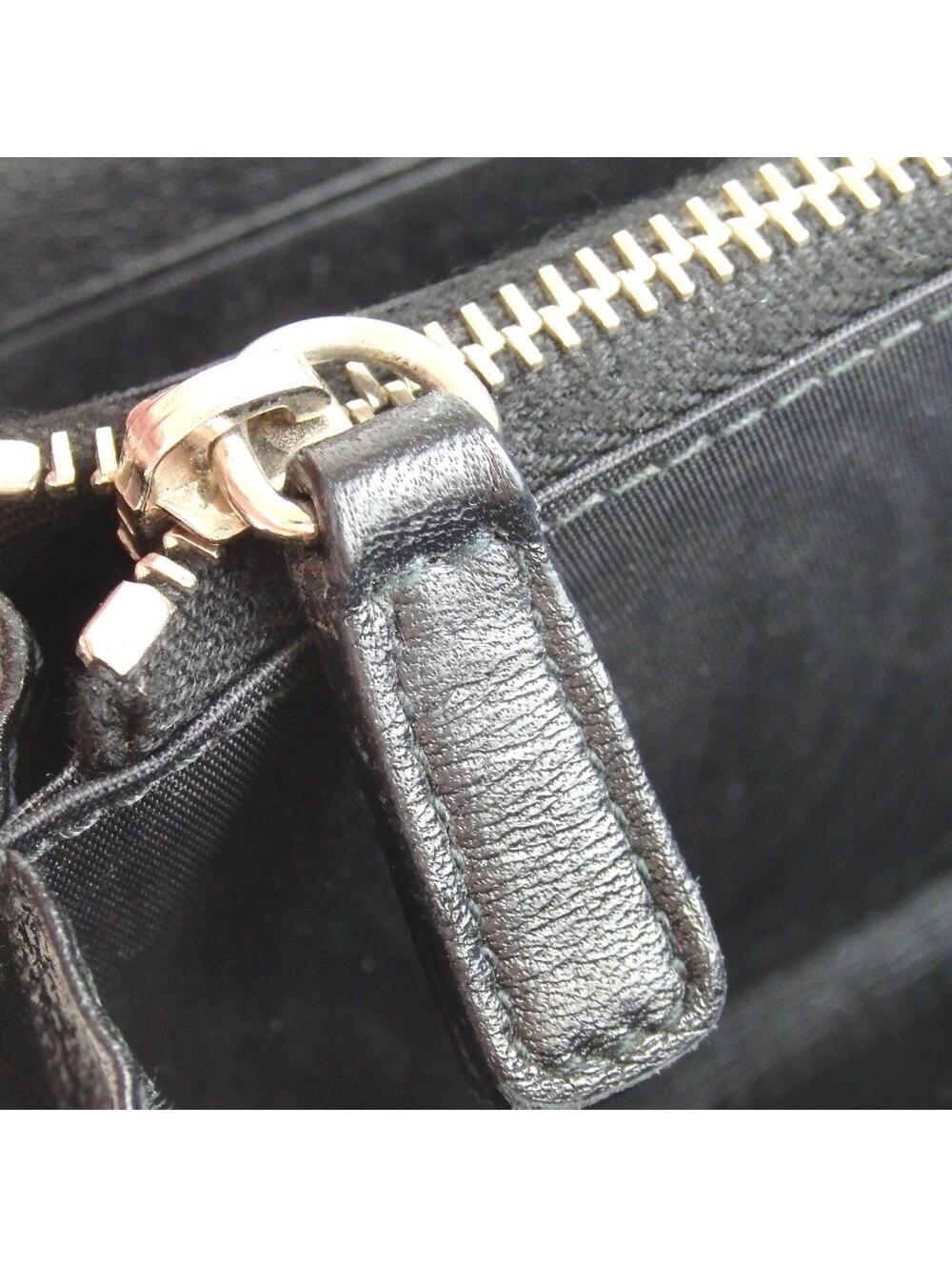 Dolce & Gabbana Wallet, Enamel Leather used - Picture 13 of 16